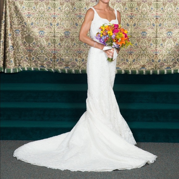 Bought/worn in 2014. Size 2. Ivory. Lace/pearls - Picture 1 of 6